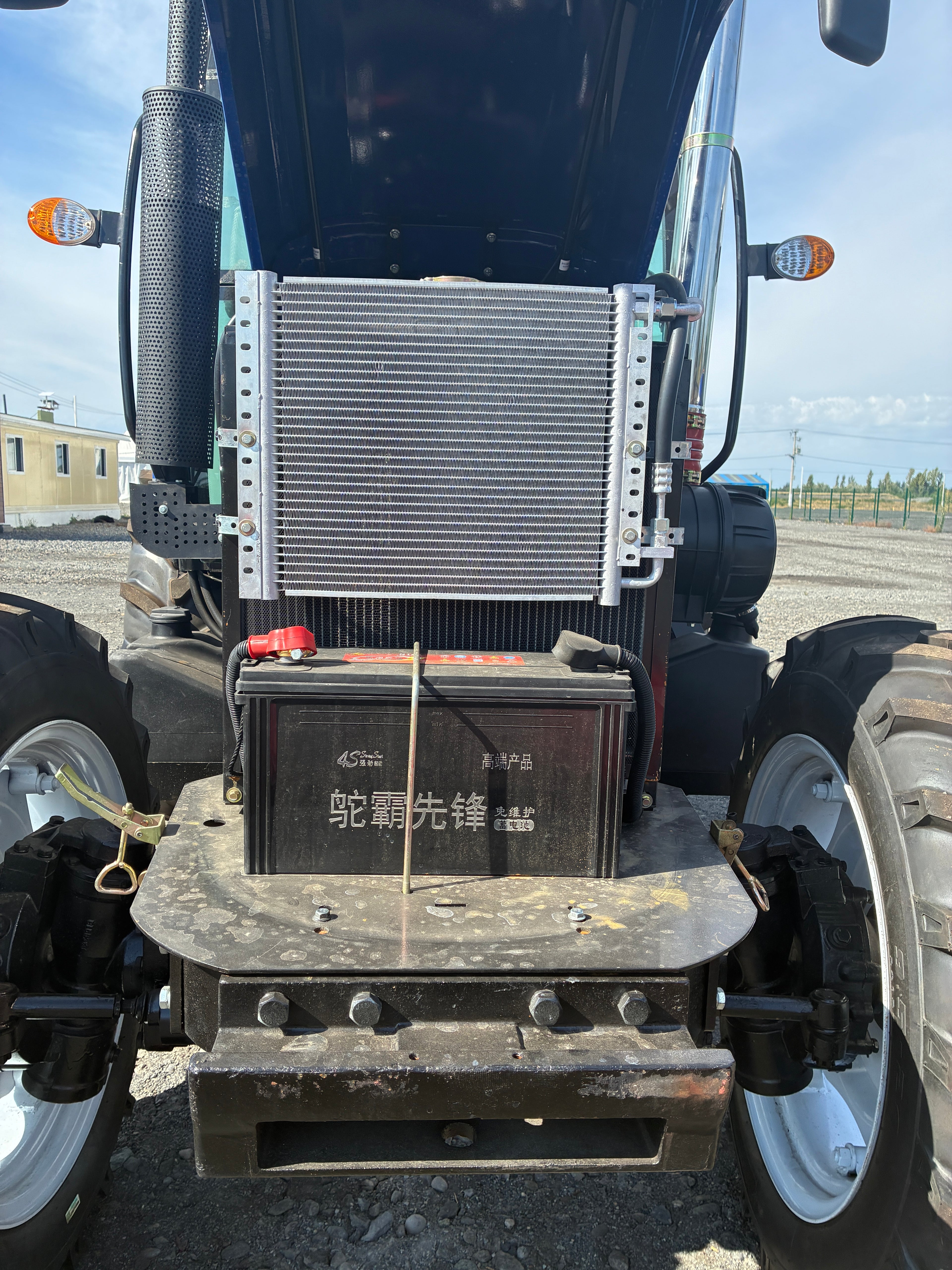 Tractor T120 (120HP)