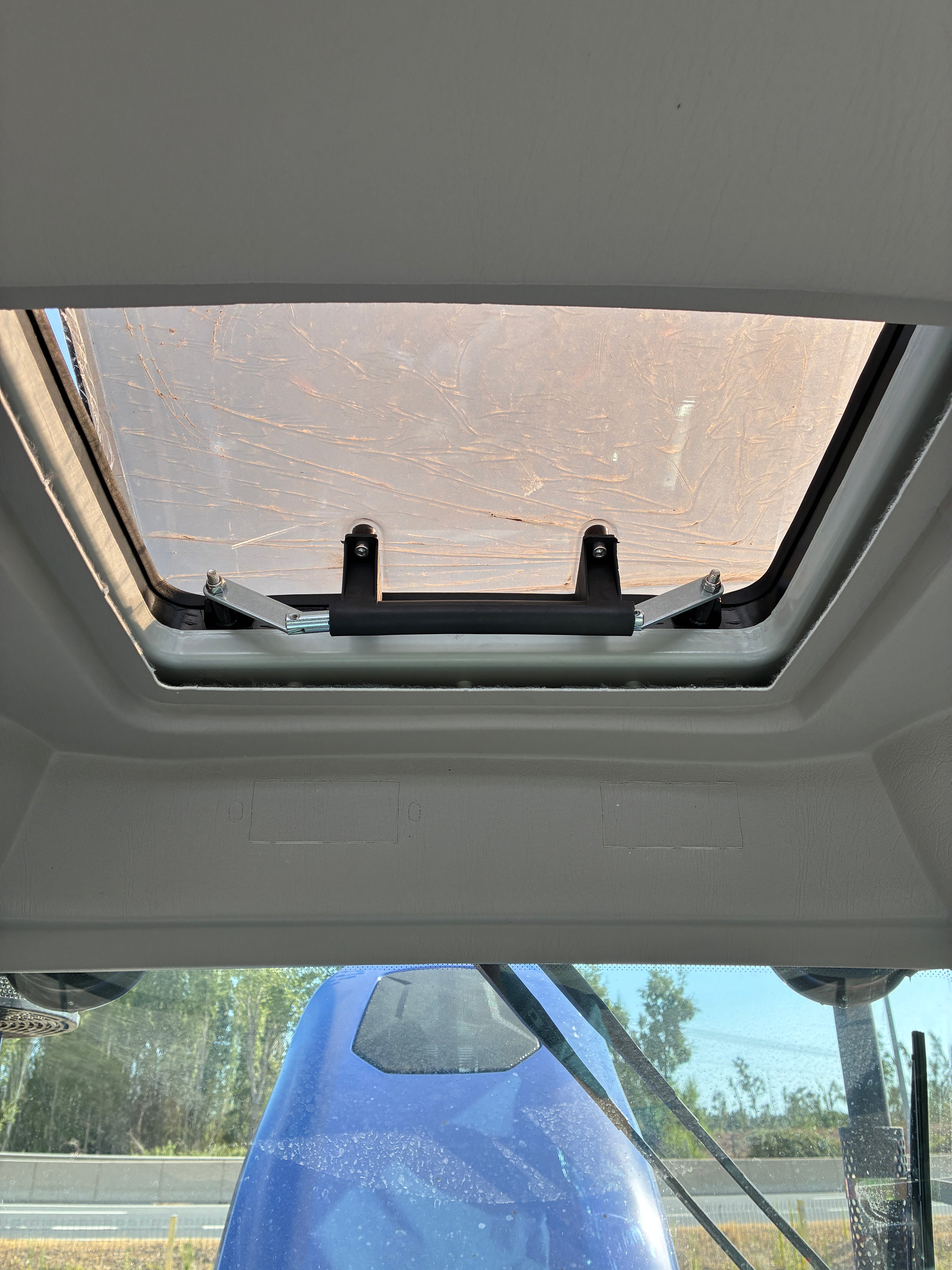 Tractor T140 (140HP)