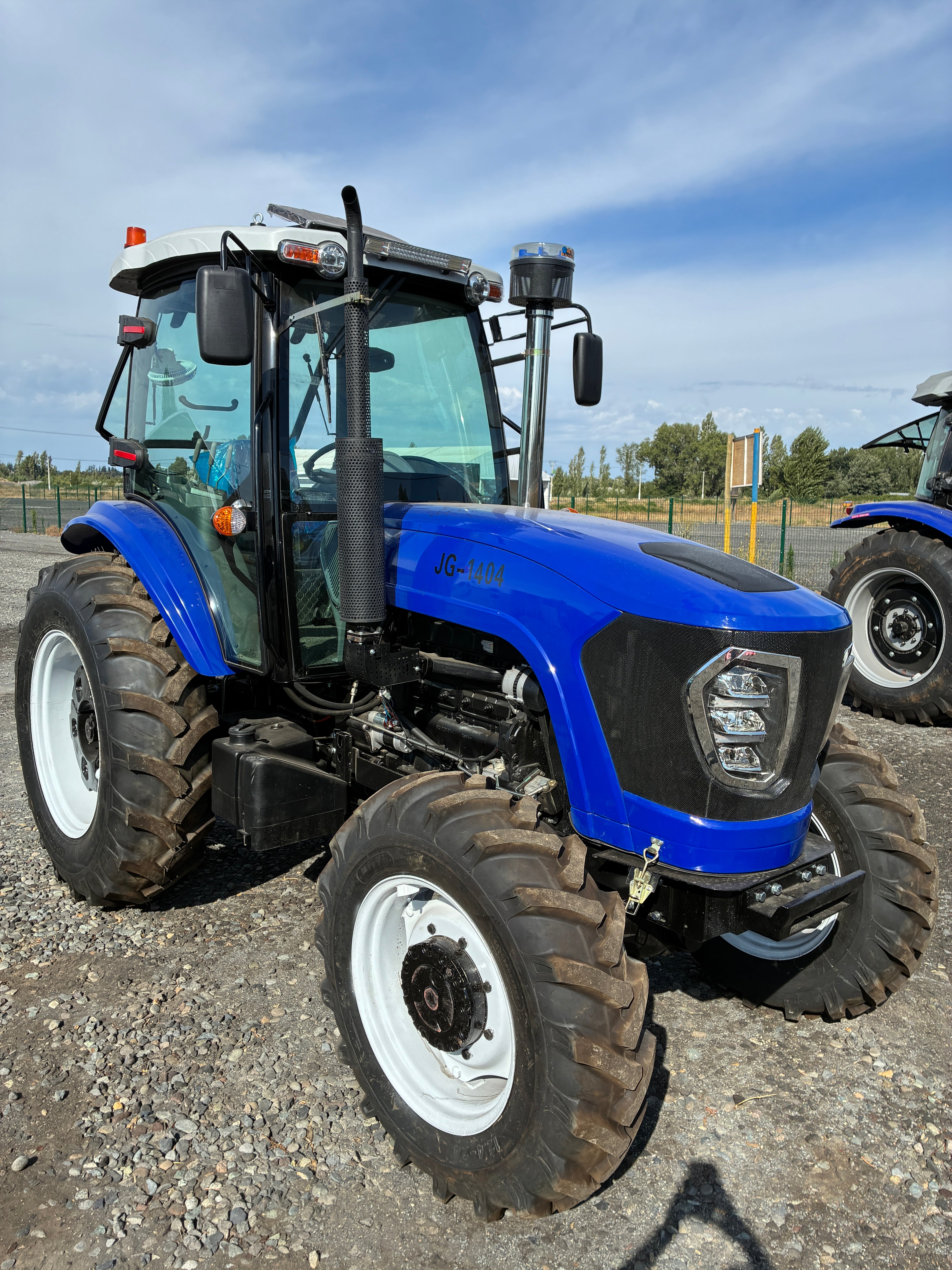 Tractor T140 (140HP)